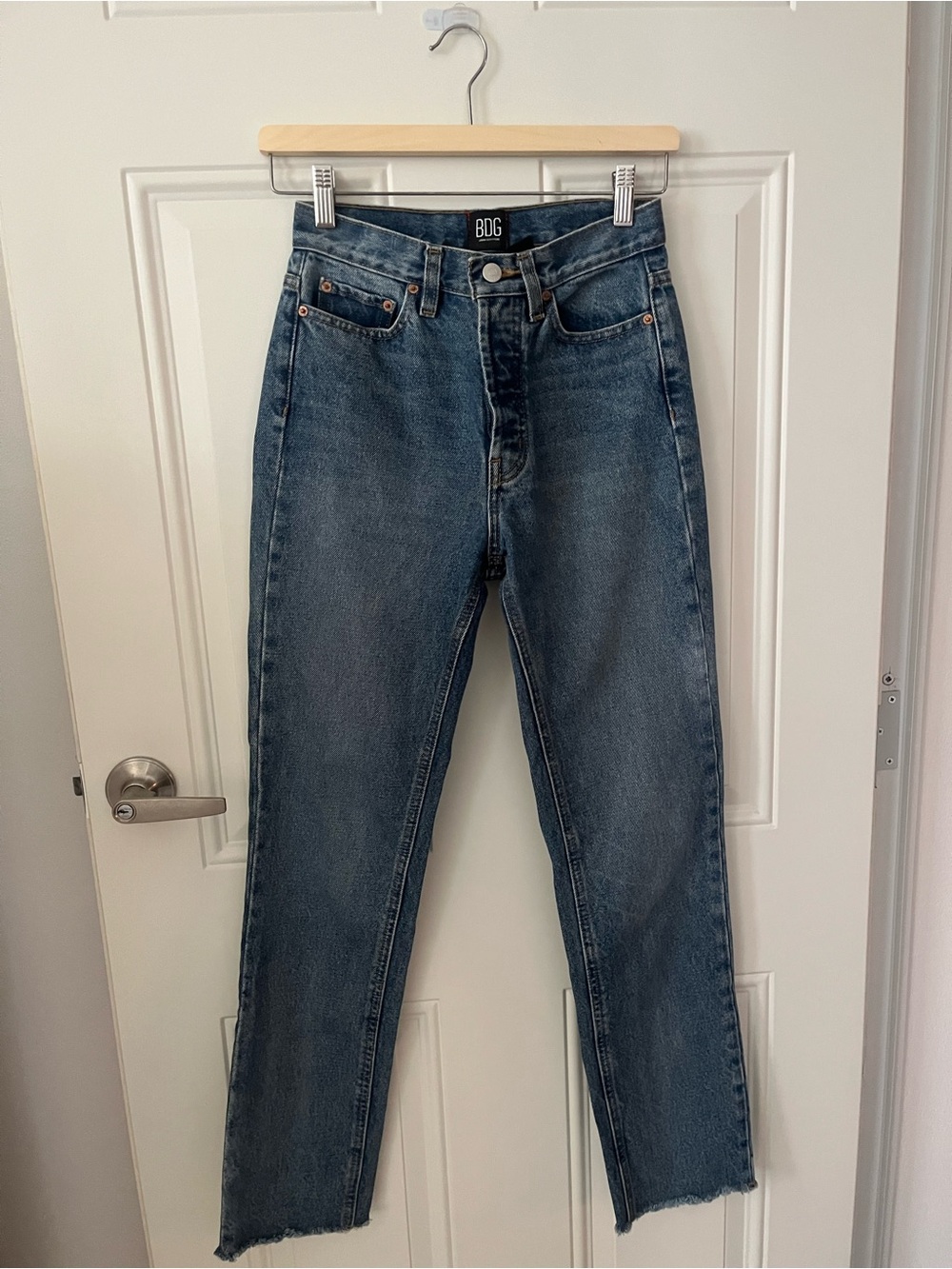 BDG Straight Leg Jeans in Medium Blue Wash